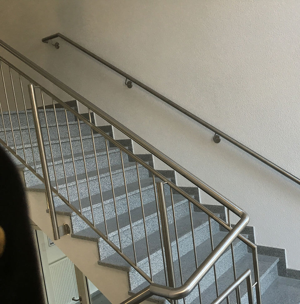 Treppengeländer innen von Metallbau Ferro Design Kreß