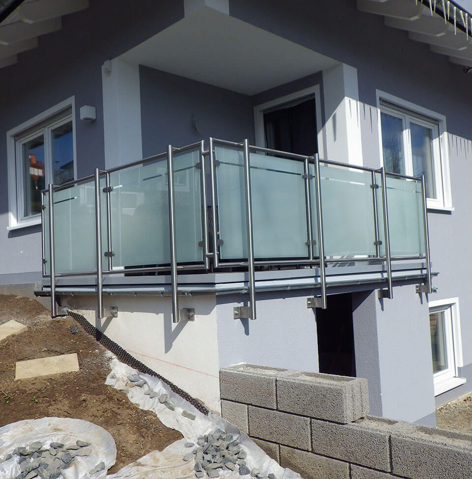 Balkon mit Glas von Metallbau Ferro Design Kreß